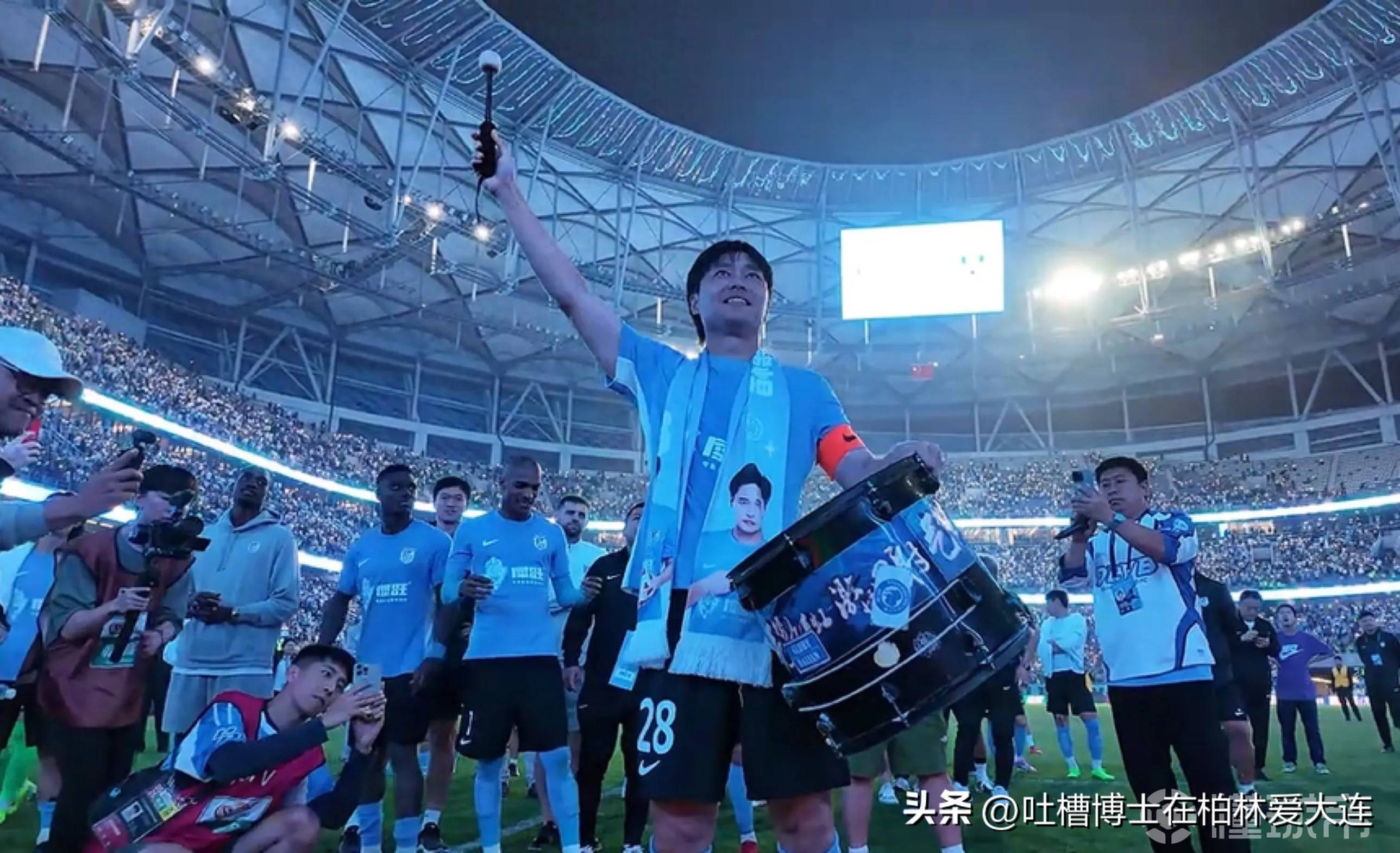 比赛临近尾声，各队为荣誉而战