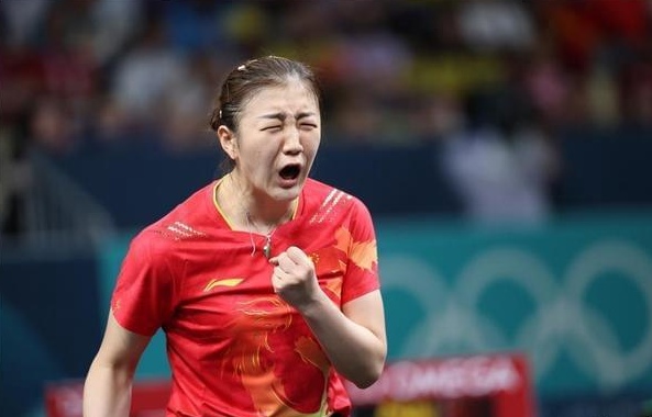 精彩瞬间！球员表现大放异彩的简单介绍