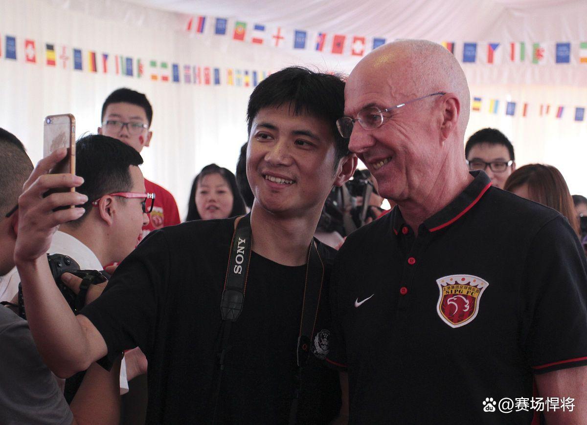 包含阿尔希拉尔冲击季军，年轻球员表现亮眼的词条