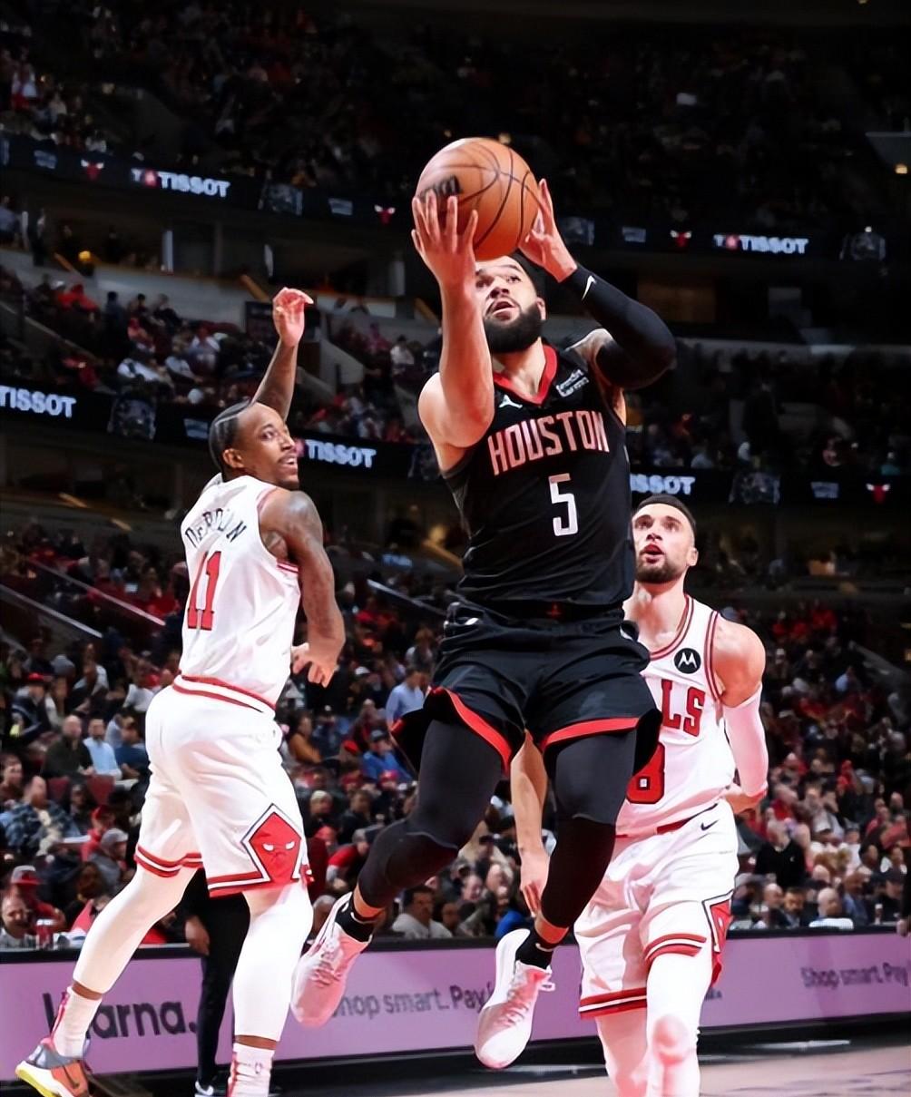 控卫受伤，火箭负快船