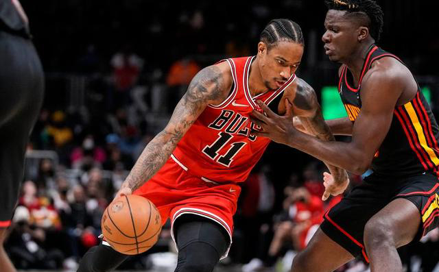 包含公牛击败老鹰,继续领跑东部的词条 包含公牛击败老鹰,继续领跑东部的词条