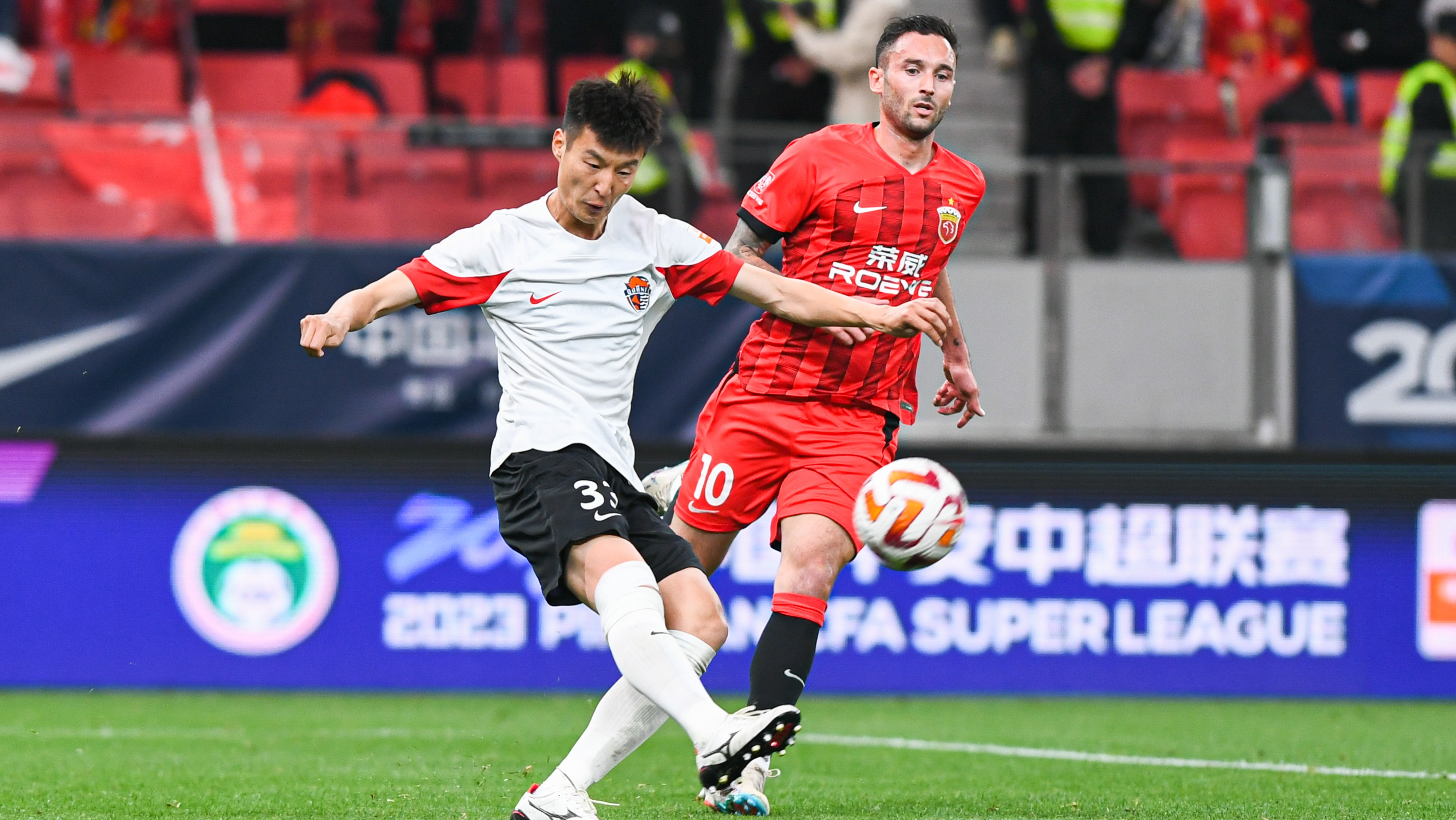 创纪录胜利,球队斩获关键战胜 创纪录胜利,球队斩获关键战胜